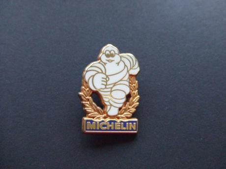 Michelin banden pop Bibendum met krans